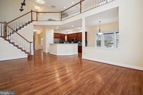 15480 Championship Dr, Haymarket VA  20169-6107 exterior