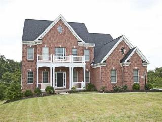 428 Longleaf Dr, Venetia, PA 15367-2104
