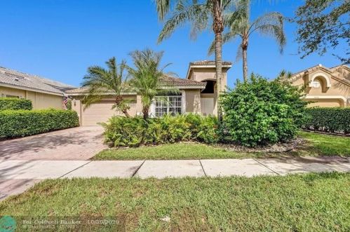 10034 Diamond Lake Dr, Boynton Beach, FL 33437-5531