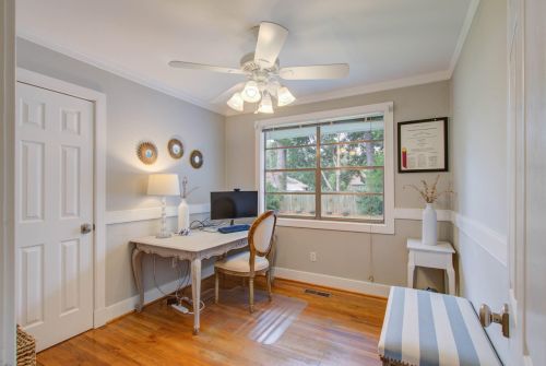 1490 Hindman Ave, Mount Pleasant SC 29464-4837 exterior