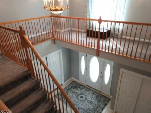 118 Forest Dr, Glen Gardner, NJ 08826-3200