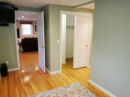 19 Ducarl Dr, Lincoln RI  02865-1320 exterior