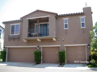 19545 Laroda Ln, Santa Clarita CA  91350-3236 exterior