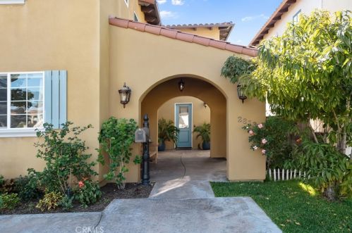 2813 May Ave, Redondo Beach, CA 90278-1532