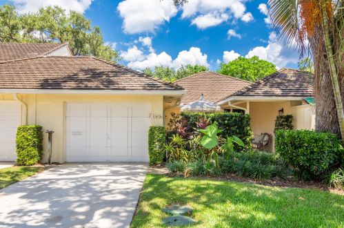 11413 Shady Oaks Ln, West Palm Beach, FL 33408-3231