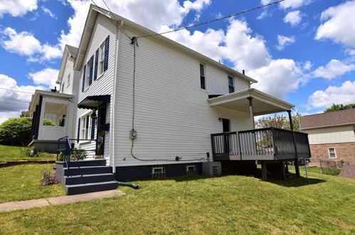 239 Mary St, Whitaker PA  15120-2624 exterior