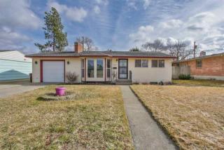 5612 Moore St, Spokane WA  99205-7432 exterior
