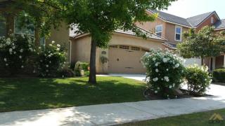 14609 Trumpetvine Pl, Bakersfield, CA 93314-9868