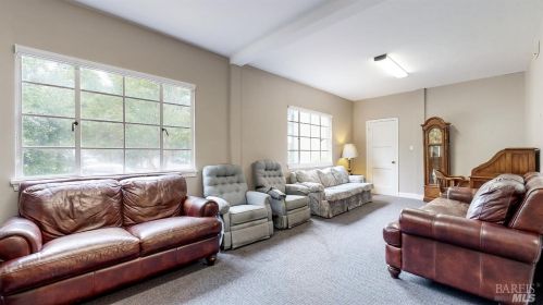 855 7 St, Santa Rosa CA  95401-6106 exterior