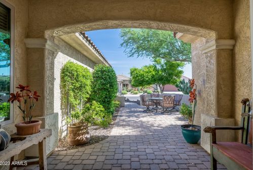 27041 Tonopah Dr, Buckeye AZ 85396-6932 exterior