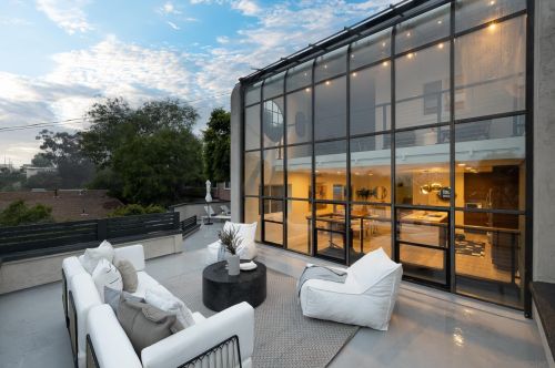 417 Sloane St, San Diego, CA 92103-3988