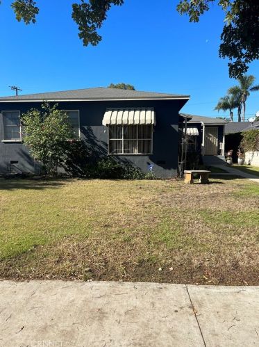 3535 Falcon Ave, Long Beach, CA 90807-4815