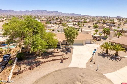 2738 Squall King Ct, Lake Havasu City, AZ 86404-3322