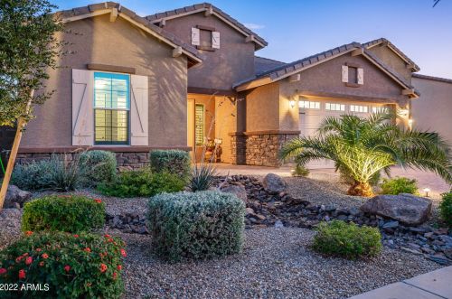 16913 Sand Hills Rd, Sun City, AZ 85387-2008