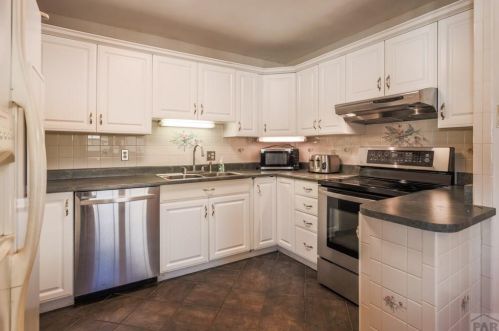 2940 Norwich Ave, Pueblo CO 81008-1434 exterior