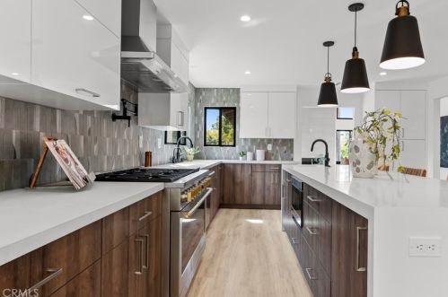 1450 Indiana Ave, South Pasadena CA  91030-4110 exterior