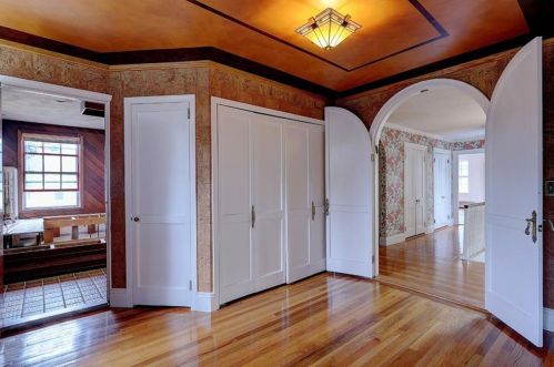 465 Rochambeau Ave, Providence RI 02906-1908 exterior