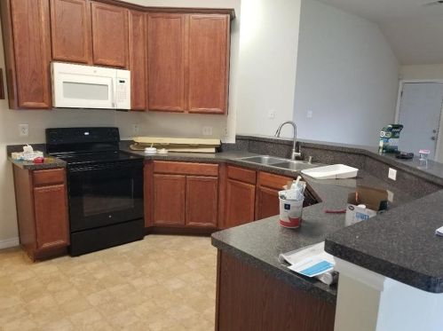 4704 Fox Meadows Ln, Midlothian TX  76063-6785 exterior