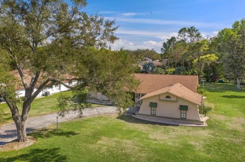 10208 Hoover St, Brooksville, FL 34608-7137