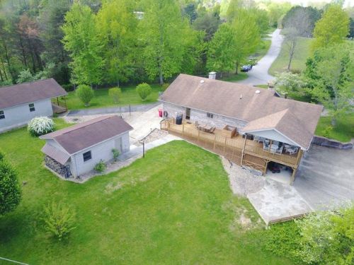 180 Circle St, London, KY 40744-8555