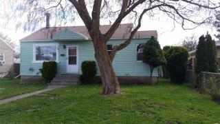 524 North Ave, Spokane WA  99207-1342 exterior
