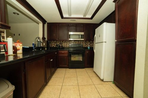 5836 Stretch Dr, Riverbank CA  95367-3110 exterior