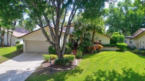 16704 Boca Delray Dr, Delray Beach, FL 33484-6906