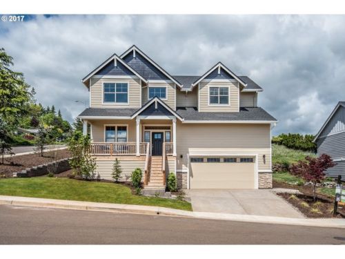 1090 1st St, Dundee, OR 97115-9835