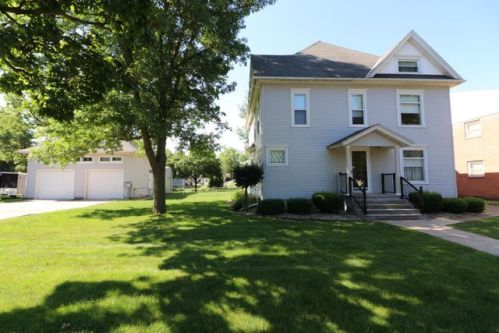 222 4 St, Spencer IA  51301-2701 exterior