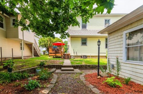 530 Ocean Ave, United States Coast Guard Ac CT  06320-4532 exterior