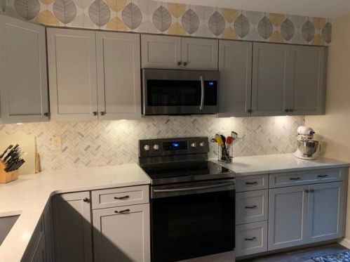 601 Forest Ridge Dr, Pittsburgh PA  15221-4042 exterior