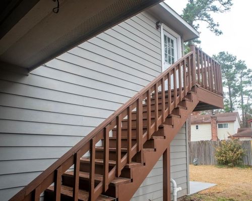 605 Orangewood Dr, Conroe, TX 77302-1179