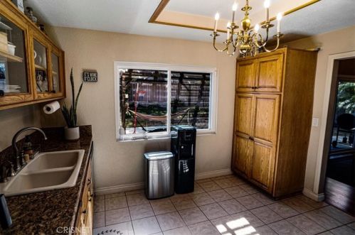 28307 Connie Ct, Santa Clarita CA  91387-3251 exterior