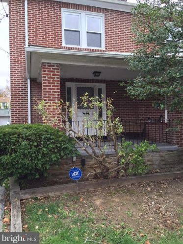 319 Locust Ave, Ardmore PA  19003-1218 exterior