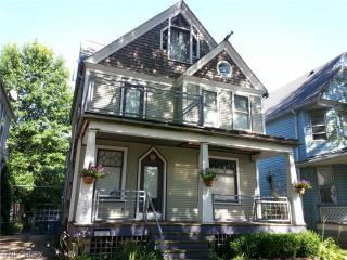 3125 82nd St, Cleveland, OH 44104-4339
