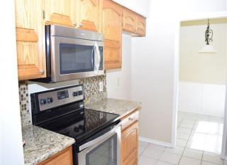 408 Birchwood Ln, Fort Worth TX  76108-4604 exterior