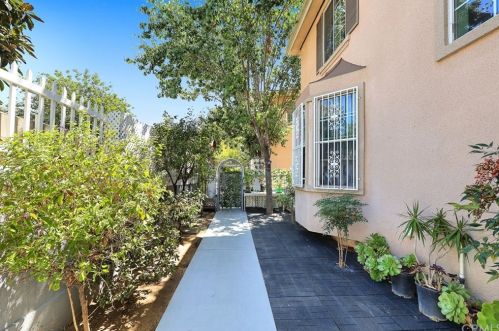 653 Lincoln Ave, Monterey Park, CA 91755-1209