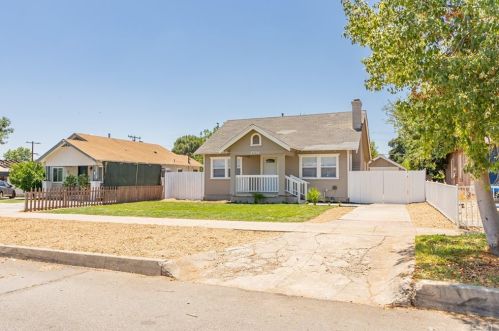 2534 Sierra Way, San Bernardino, CA 92405-3550