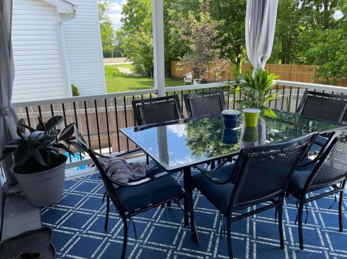 2831 Crosshurst Ct, Darbydale OH  43123-8087 exterior