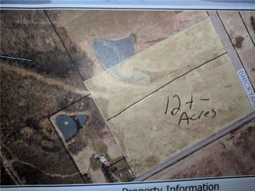 5600 Thomas Rd, Canandaigua, NY 14424-7970