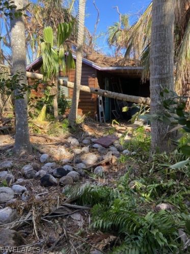 3548 Tangerine Dr, Saint James City FL  33956-2536 exterior