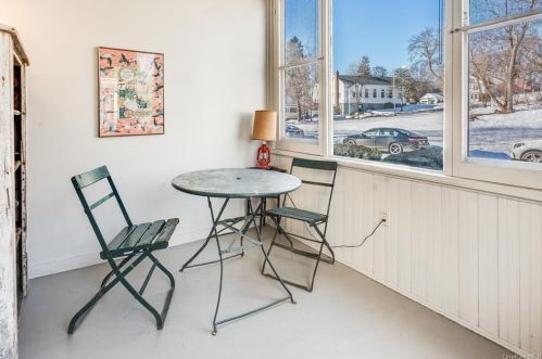 29 Gray St, Poughkeepsie NY 12603-2712 exterior