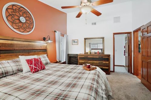 1448 Glenmore Dr, Apopka FL  32712-2046 exterior