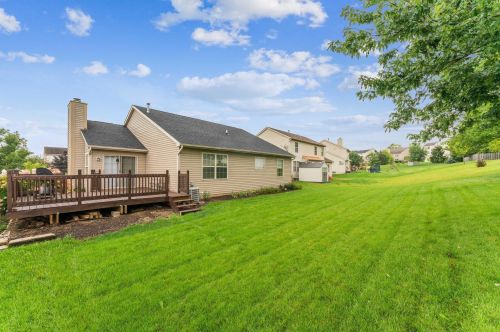 384 Kyber Run Cir, Johnstown OH  43031-9619 exterior