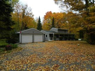 1244 Curve Rd, Peplin, WI 54455-9633