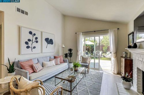 265 Bridgeside Cir, Danville, CA 94506-4454