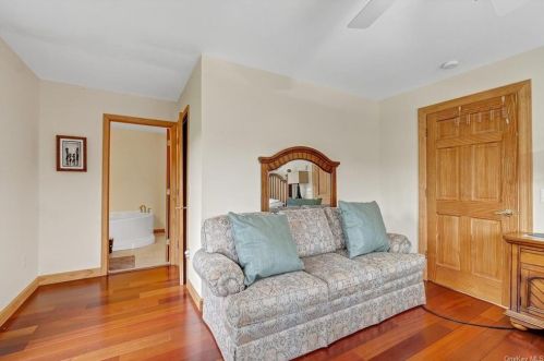 724 Sackett Lake Rd, Monticello NY  12701-4714 exterior