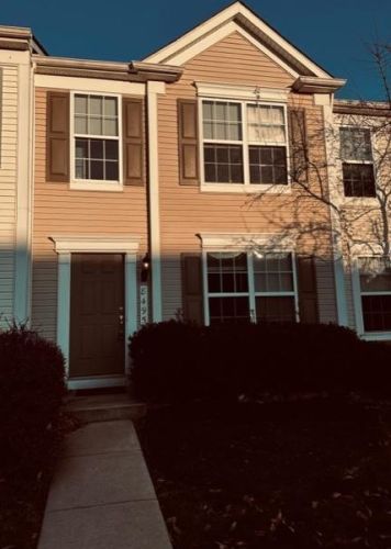 8495 Cromwell Ct, Breinigsville, PA 18031-1588