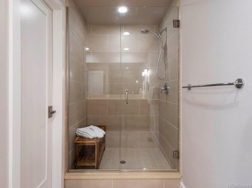 4530 Dartmouth Ave, Denver CO 80222-6861 exterior