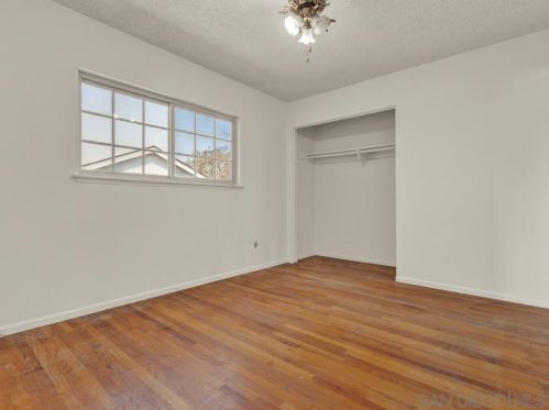 2771 Beatrice St, San Diego CA 92139-2442 exterior